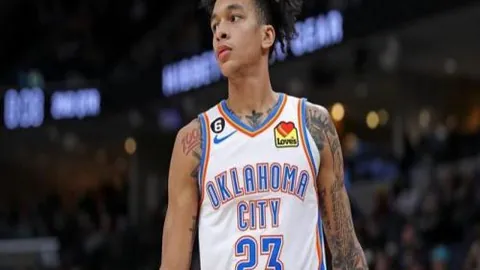 罗伯逊惊险夺冠，64-57力克对手，赛点在手，5-4逆转复仇成功