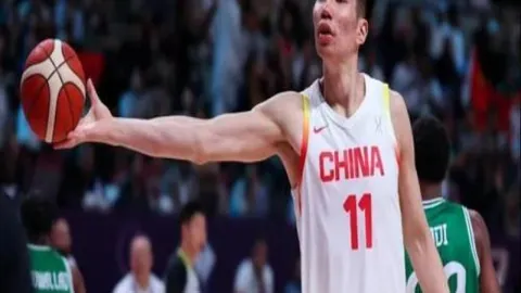 “加拿大下任领导人角逐焦点：面对特朗普策略探讨”